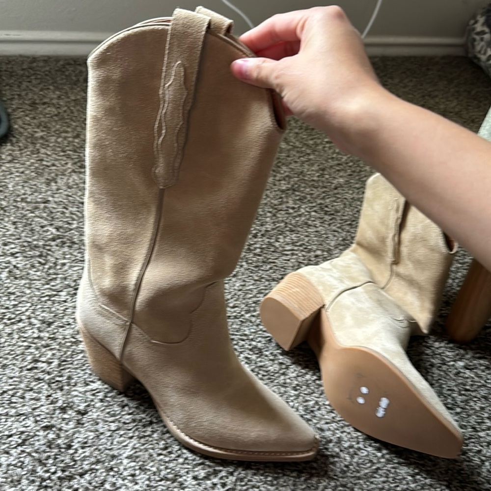 They are brand new I have never wore them.